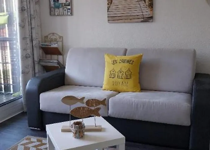 Appartement Rénové à 150m De La Avec Vélos Et Animaux Acceptés - Fr-1-494-199 *